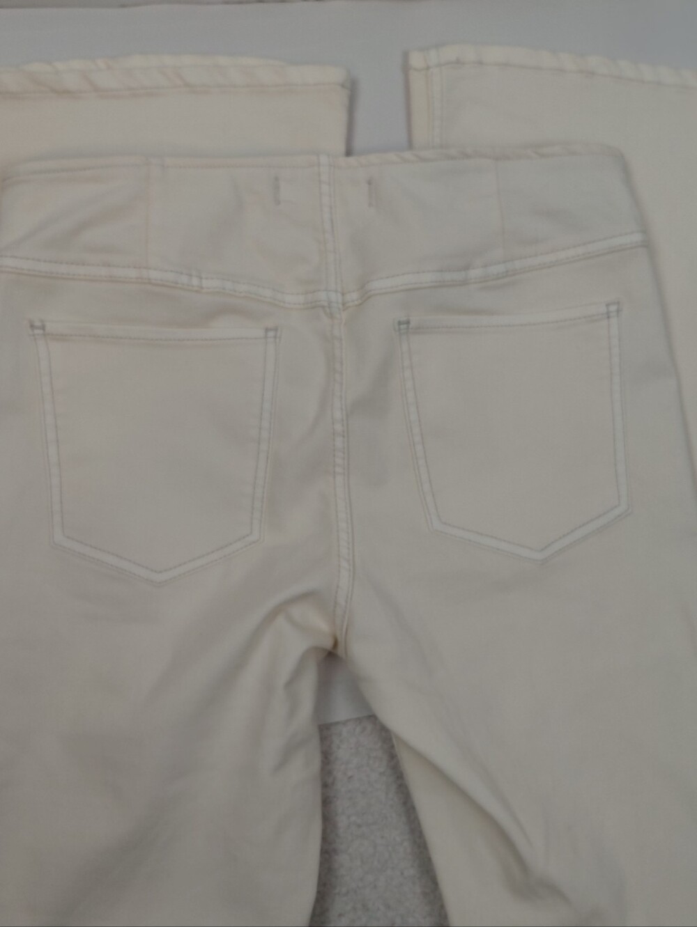 Free People Penny Pull On Bell Bottom Flare Pants Worn White NWT Size 30 - Picture 4 of 10